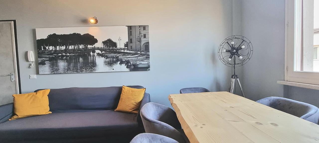 Apartment La Fenice Blu-by Goccia Di Desenzano Desenzano del Garda